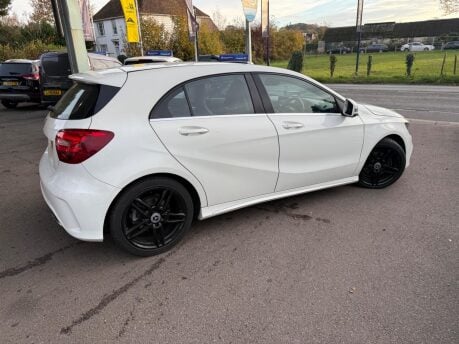 Mercedes-Benz A Class 1.5 A180d Sport (Premium) 7G-DCT Euro 6 (s/s) 5dr 15