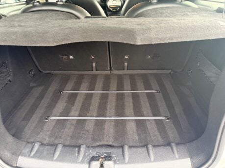 Mini Paceman 1.6 Cooper Auto Euro 5 3dr 26