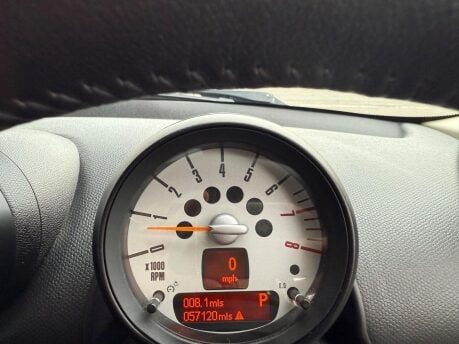 Mini Paceman 1.6 Cooper Auto Euro 5 3dr 22