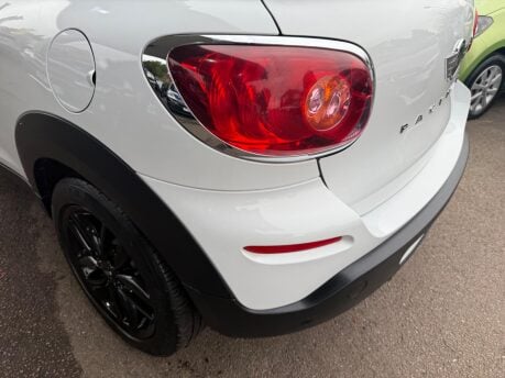 Mini Paceman 1.6 Cooper Auto Euro 5 3dr 31