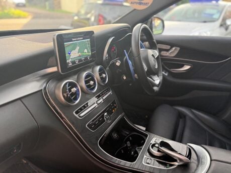 Mercedes-Benz C Class 2.1 C220d AMG Line (Premium) G-Tronic+ Euro 6 (s/s) 4dr 15