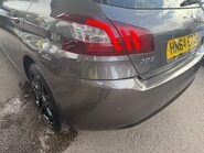 Peugeot 308 1.6 e-HDi Feline Euro 5 (s/s) 5dr 17