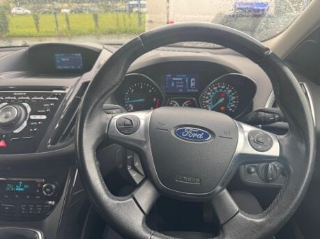 Ford Kuga 2.0 TDCi Titanium AWD Euro 6 (s/s) 5dr 10