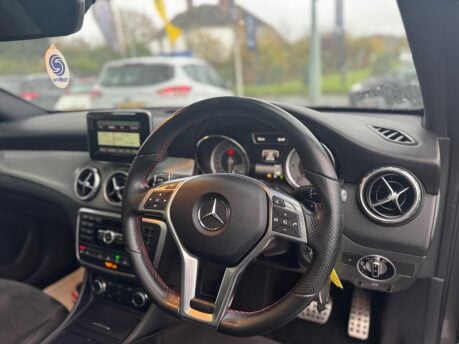 Mercedes-Benz GLA 2.1 GLA220 CDI AMG Line 7G-DCT 4MATIC Euro 6 (s/s) 5dr 27