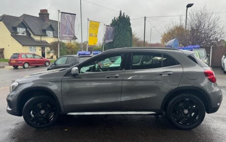 Mercedes-Benz GLA 2.1 GLA220 CDI AMG Line 7G-DCT 4MATIC Euro 6 (s/s) 5dr 4