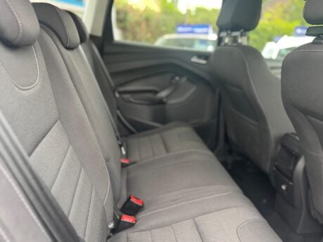 Ford Kuga 2.0 TDCi Zetec 2WD Euro 5 5dr 25