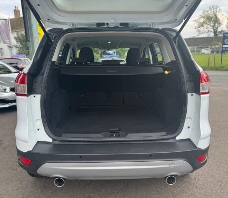 Ford Kuga 2.0 TDCi Zetec 2WD Euro 5 5dr 30