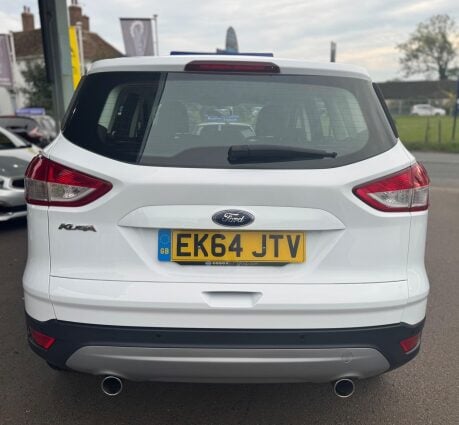 Ford Kuga 2.0 TDCi Zetec 2WD Euro 5 5dr 6