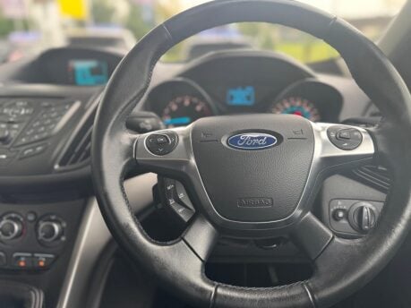 Ford Kuga 2.0 TDCi Zetec 2WD Euro 5 5dr 19