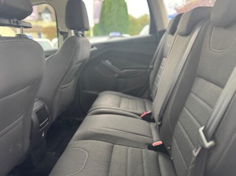 Ford Kuga 2.0 TDCi Zetec 2WD Euro 5 5dr 26