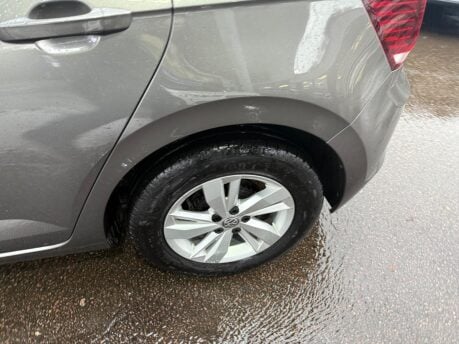 Volkswagen Polo 1.0 EVO SE Euro 6 (s/s) 5dr 25