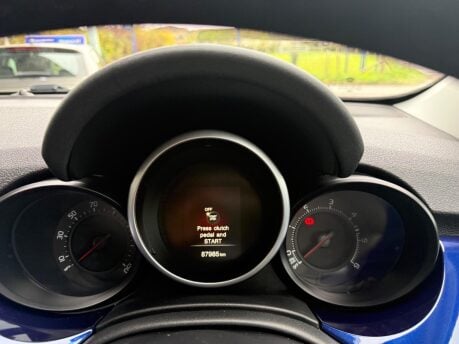 Fiat 500X 1.6 MultiJetII Lounge Euro 6 (s/s) 5dr 32