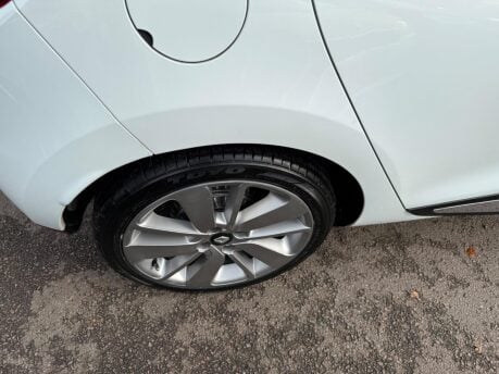 Renault Clio 1.5 dCi Dynamique S Nav Euro 6 (s/s) 5dr 29