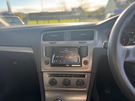 Volkswagen Golf 1.6 TDI BlueMotion Tech S Euro 5 (s/s) 5dr 10