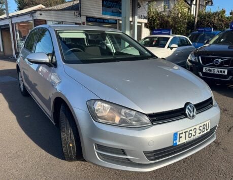 Volkswagen Golf 1.6 TDI BlueMotion Tech S Euro 5 (s/s) 5dr 5