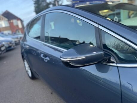 Kia Ceed 1.6 CRDi 2 DCT Euro 6 (s/s) 5dr 13