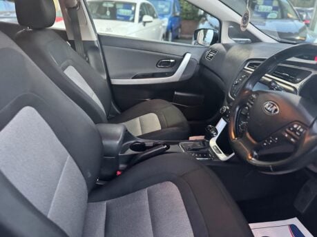 Kia Ceed 1.6 CRDi 2 DCT Euro 6 (s/s) 5dr 25