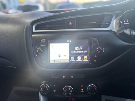 Kia Ceed 1.6 CRDi 2 DCT Euro 6 (s/s) 5dr 22