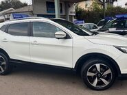 Nissan Qashqai 1.5 dCi N-Connecta 2WD Euro 6 (s/s) 5dr 8