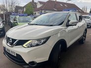 Nissan Qashqai 1.5 dCi N-Connecta 2WD Euro 6 (s/s) 5dr 3