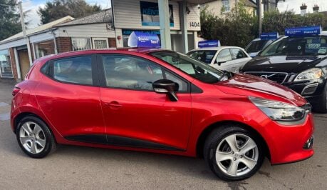 Renault Clio 1.5 dCi Play Euro 6 (s/s) 5dr 8