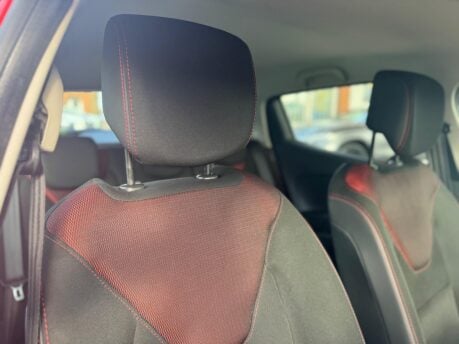 Renault Clio 1.5 dCi Play Euro 6 (s/s) 5dr 24