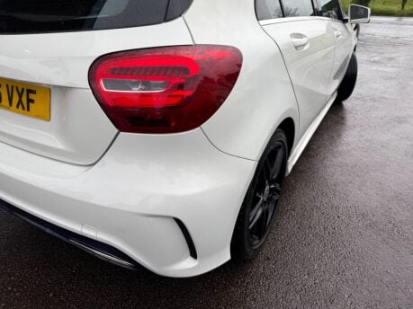 Mercedes-Benz A Class 1.5 A180d AMG Line Euro 6 (s/s) 5dr 34