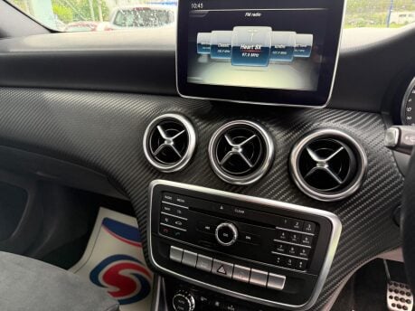 Mercedes-Benz A Class 1.5 A180d AMG Line Euro 6 (s/s) 5dr 22