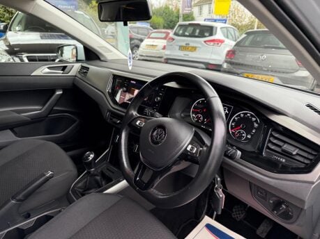 Volkswagen Polo 1.0 TSI SE Euro 6 (s/s) 5dr 17
