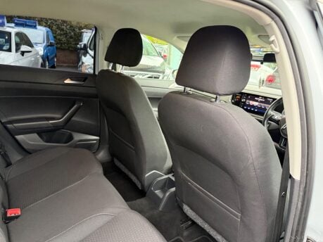 Volkswagen Polo 1.0 TSI SE Euro 6 (s/s) 5dr 24