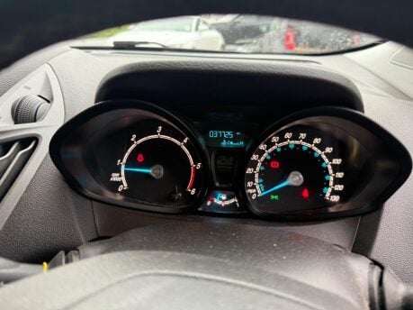 Ford Transit Courier 1.5 TDCi Limited L1 Euro 6 5dr 7