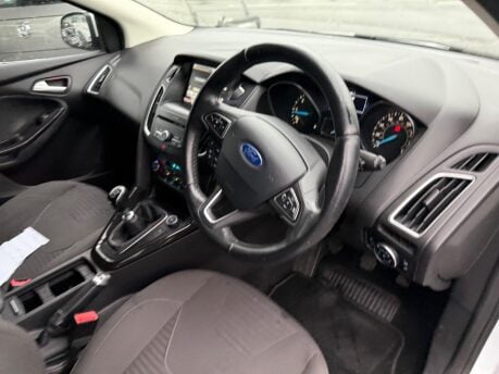 Ford Focus 1.5 TDCi Titanium Euro 6 (s/s) 5dr 13