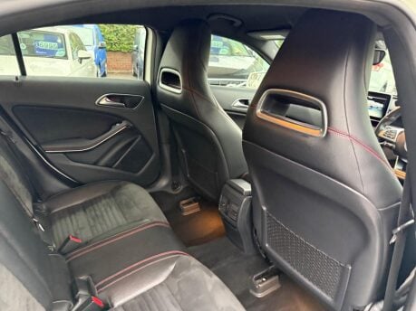 Mercedes-Benz A Class 1.5 A180d AMG Line (Premium) 7G-DCT Euro 6 (s/s) 5dr 20