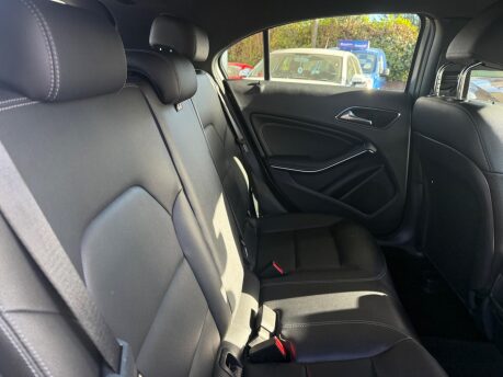 Mercedes-Benz A Class 1.6 A200 Sport Edition 7G-DCT Euro 6 (s/s) 5dr 19