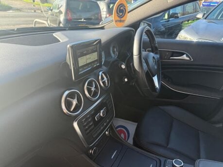 Mercedes-Benz A Class 1.6 A200 Sport Edition 7G-DCT Euro 6 (s/s) 5dr 15