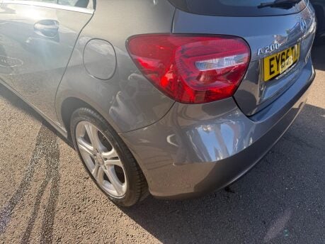 Mercedes-Benz A Class 1.6 A200 Sport Edition 7G-DCT Euro 6 (s/s) 5dr 33