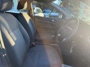 Ford Focus 1.6 LX 5dr 13