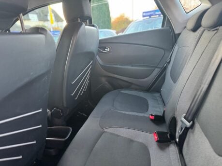 Renault Captur 0.9 TCe ENERGY Dynamique MediaNav Euro 5 (s/s) 5dr 28