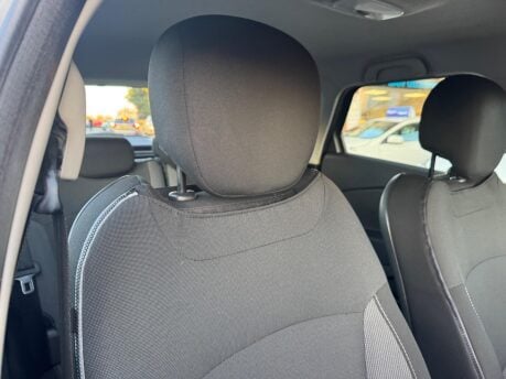 Renault Captur 0.9 TCe ENERGY Dynamique MediaNav Euro 5 (s/s) 5dr 24