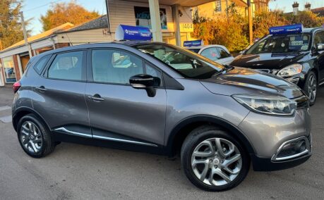 Renault Captur 0.9 TCe ENERGY Dynamique MediaNav Euro 5 (s/s) 5dr 8