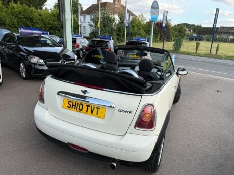 Mini Convertible 1.6 Cooper Euro 5 2dr 18