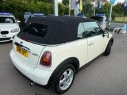 Mini Convertible 1.6 Cooper Euro 5 2dr 20