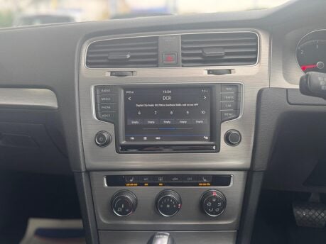 Volkswagen Golf 1.6 TDI BlueMotion Tech Match Edition DSG Euro 6 (s/s) 5dr 23