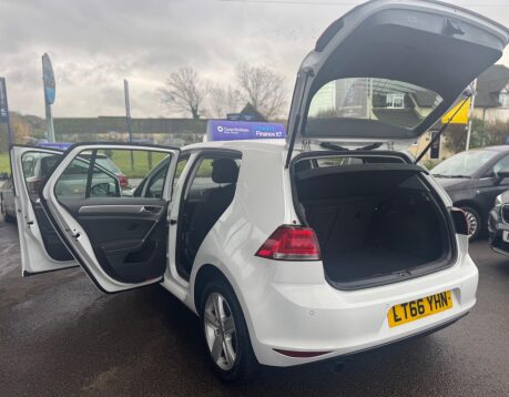 Volkswagen Golf 1.6 TDI BlueMotion Tech Match Edition DSG Euro 6 (s/s) 5dr 34