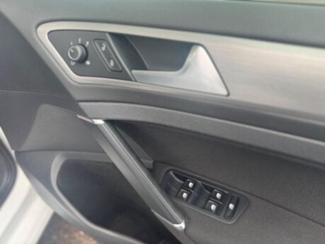 Volkswagen Golf 1.6 TDI BlueMotion Tech Match Edition DSG Euro 6 (s/s) 5dr 19