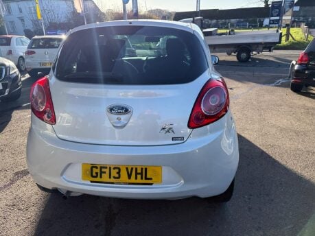 Ford Ka 1.2 Zetec Euro 5 (s/s) 3dr 9