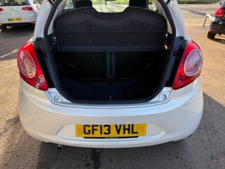 Ford Ka 1.2 Zetec Euro 5 (s/s) 3dr 20