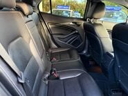 Mercedes-Benz GLA 2.1 GLA200d Sport Euro 6 (s/s) 5dr 23