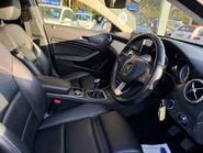 Mercedes-Benz GLA 2.1 GLA200d Sport Euro 6 (s/s) 5dr 17