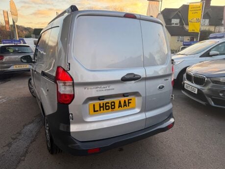 Ford Transit Courier 1.0 EcoBoost Trend L1 Euro 6 5dr 9